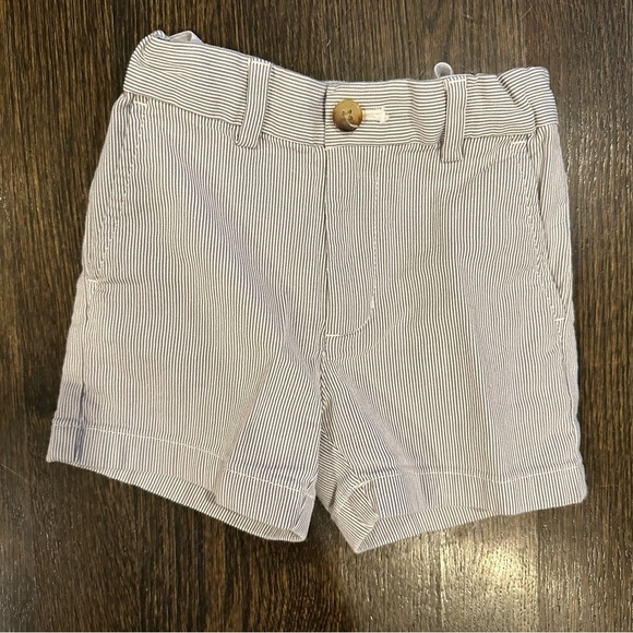 Vineyard Vines striped shorts, 2T - Picture 1 of 3